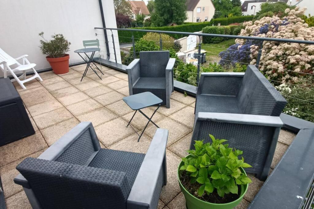 Grande Maison Entiere De 120M2 Epron 외부 사진