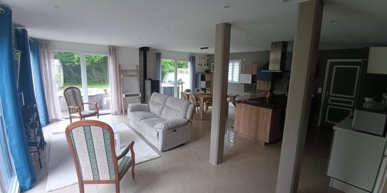 Grande Maison Entiere De 120M2 Epron 외부 사진