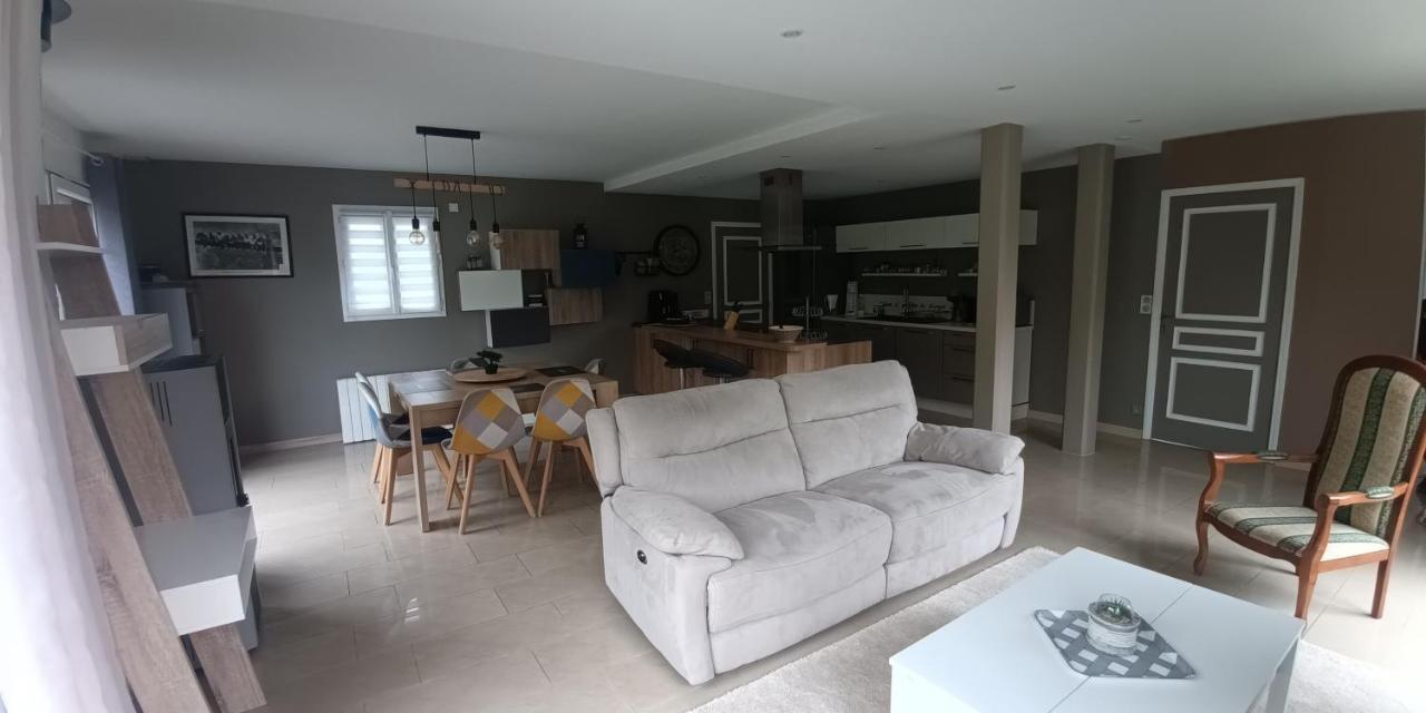 Grande Maison Entiere De 120M2 Epron 외부 사진