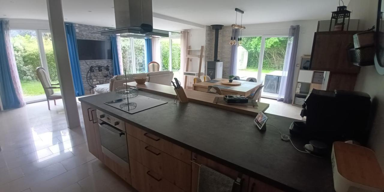 Grande Maison Entiere De 120M2 Epron 외부 사진